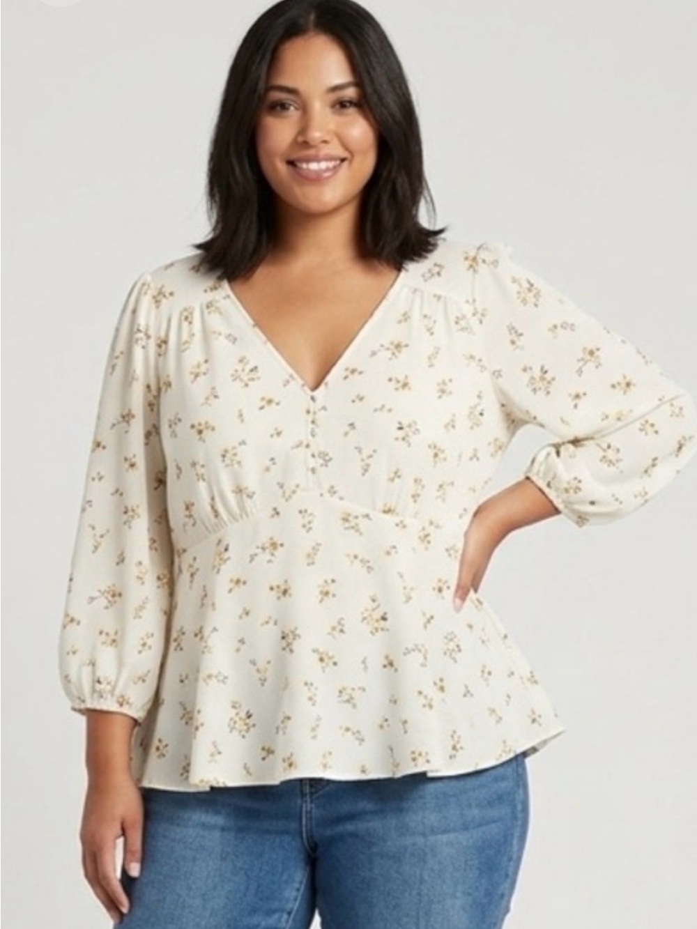 020-Zenobia Boho Peasant V-Neck White Floral Baby Doll  3/4 Sleeve Size 1XL
